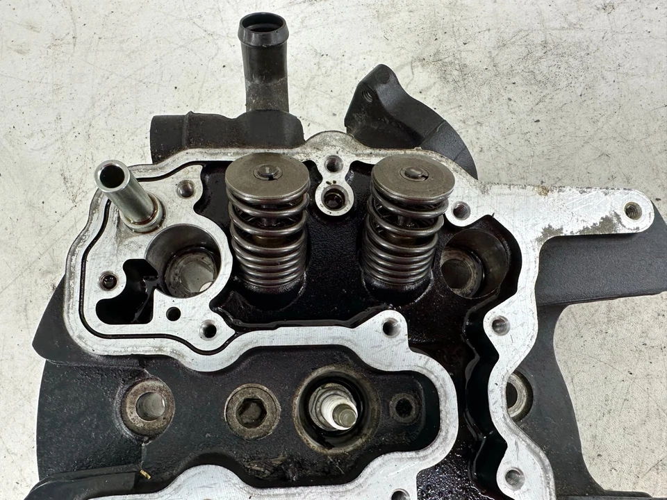 Kawasaki Vulcan Classic 2000 2006 culata trasera Foto 3 de 4