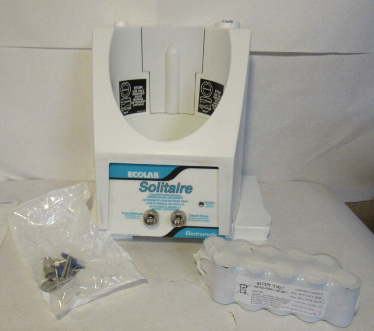 Ecolab Electromatic Solitaire Commercial Detergent Dispenser 9257