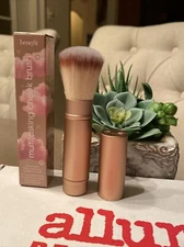 Benefit Cosmetics Multitasking Retractable Cheek Brush NIB