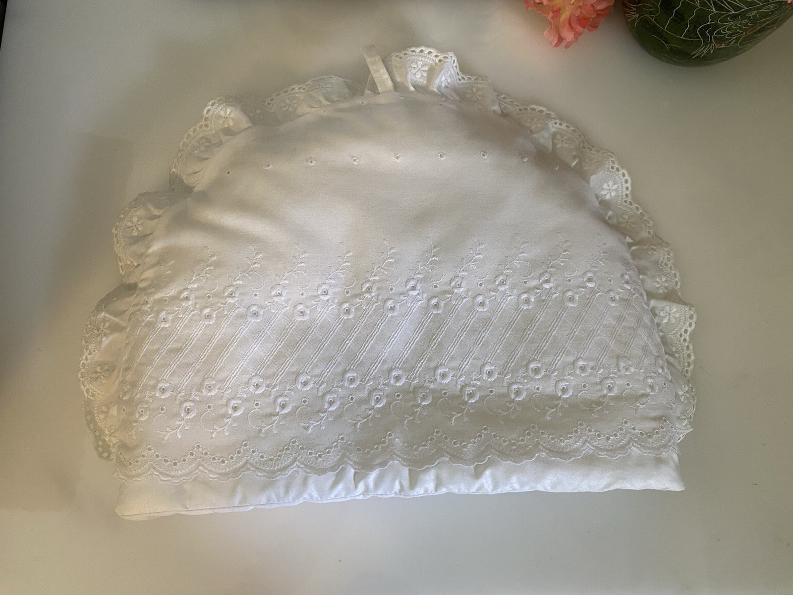 Shabby Chic White Eyelet Tea Cozy The Perfect Setting Lebanon Pennsylvania NWOT