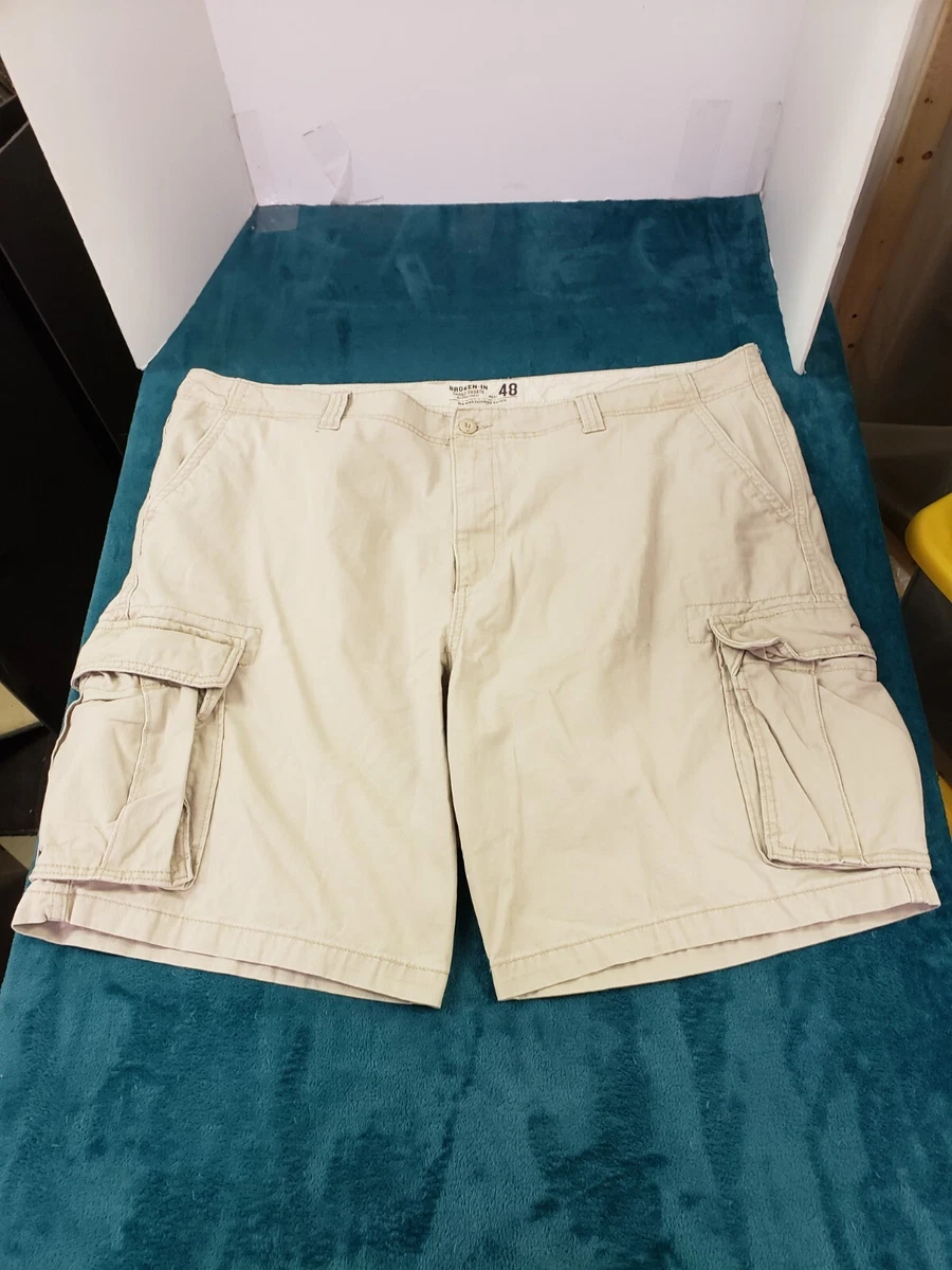 Old Navy Mens Beige Cargo Shorts Size 48 Casual Comfort 100