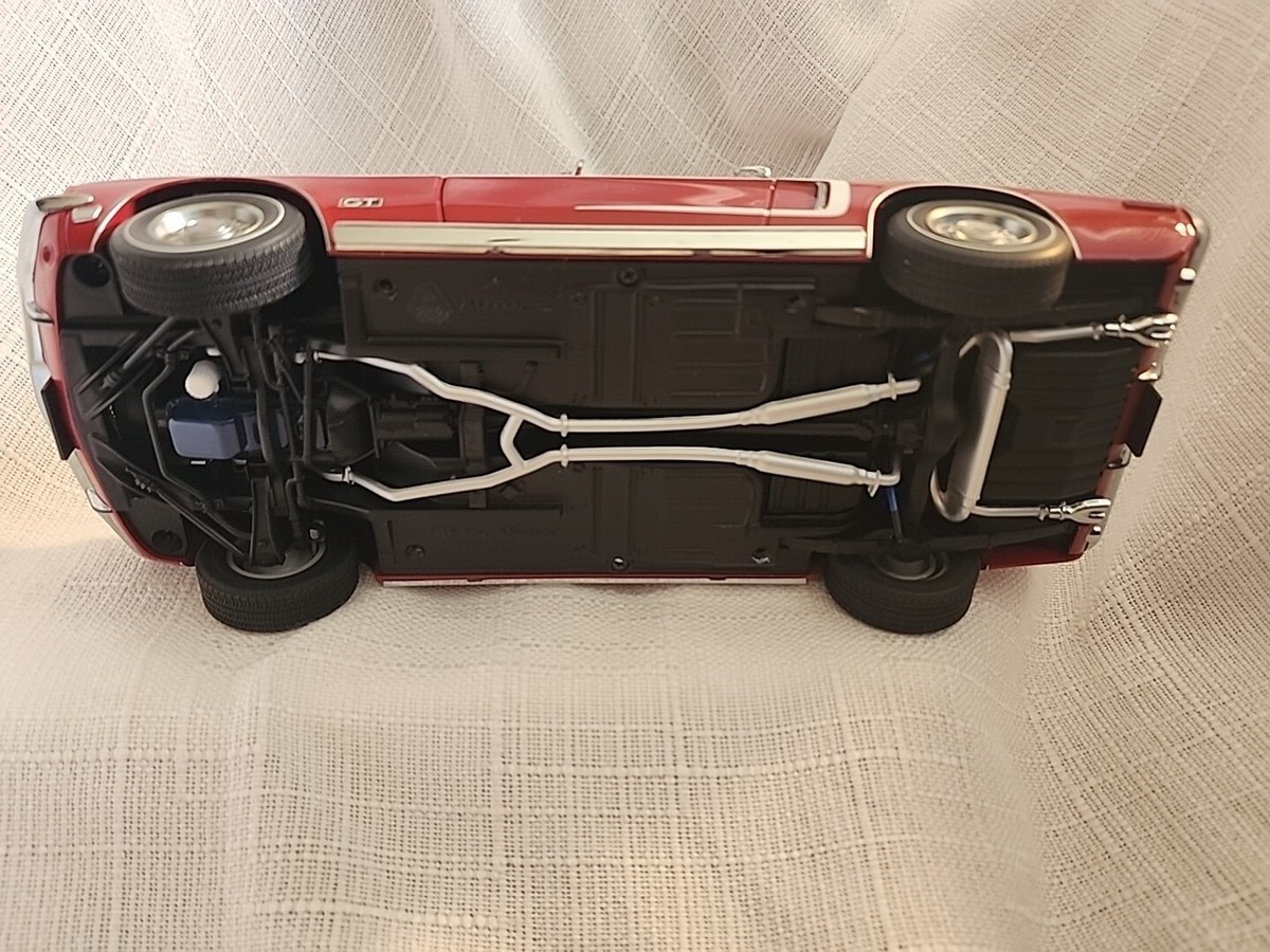 『ブリット』 AUTOart 1/18 FORD MUSTANG 1968 1:18 AUTOart 1968 Ford Mustang GT - YouTube