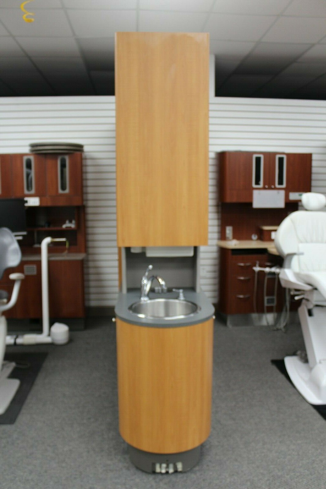 ADEC 5543 Center Island Console w/ XRay Pass Through & Doors (Fonthill