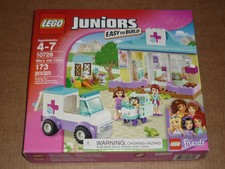 lego juniors mia's vet clinic