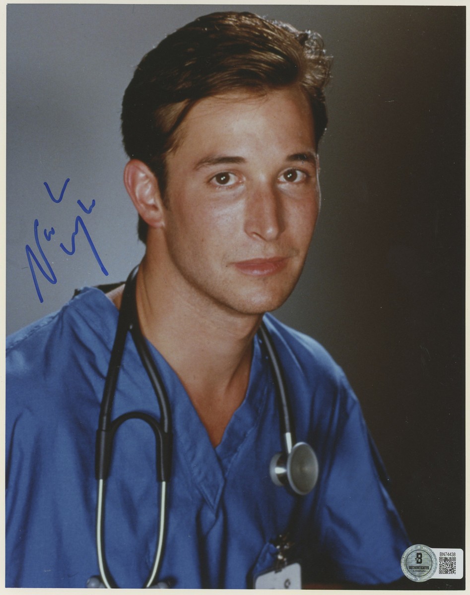 ノアワイリーサイン ノアワイリーサイン Noah Wyle ER Authentic Signed 8x10 Photo