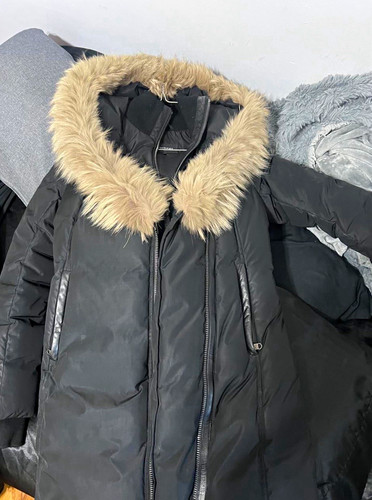 Mackage Women’s Adali Black Long Quilted Hooded Coat Fur Trim Zip Size S