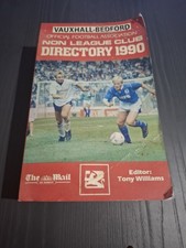 NON LEAGUE CLUB DIRECTORY 1990 864 pages