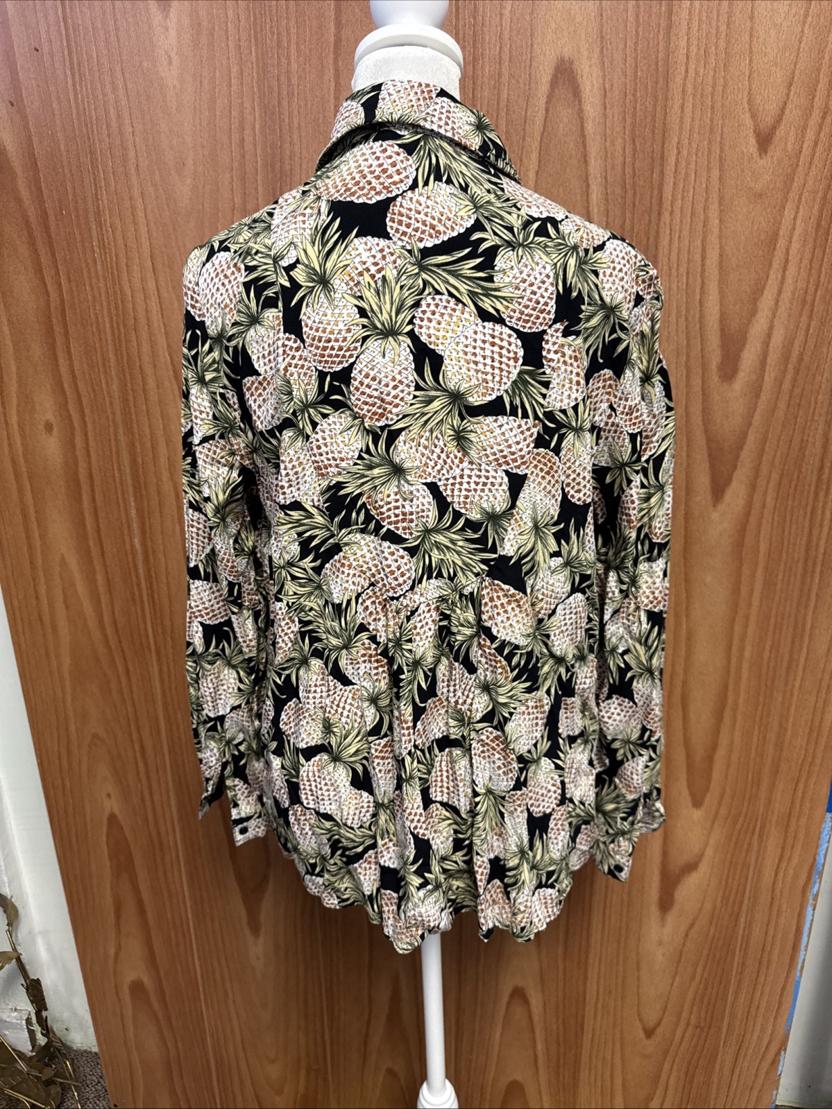 Entro Pineapple Pattern Long Sleeve Button Down W… - image 6
