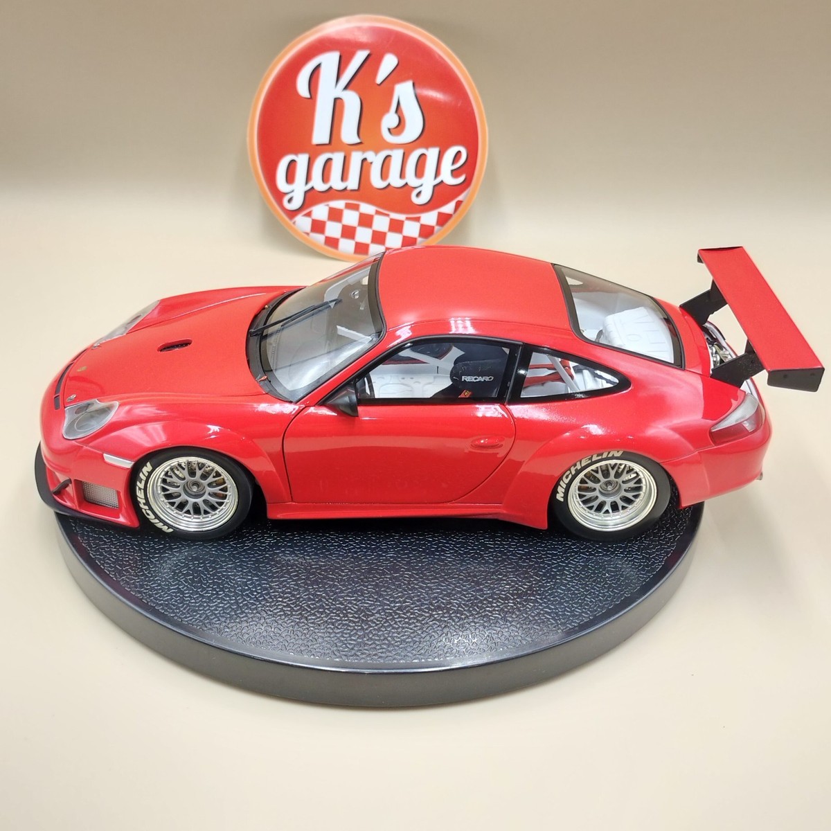 MINICHAMPS 1/18 Porsche 911 GT3 RSR FIA GT 2004 Red 100046400