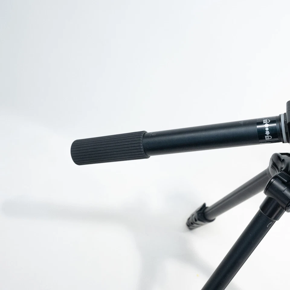 Velbon Tripod & Ball Head VS-443D / QHD-53D (NO PLATE) - Excllent Condition! - Image 4 of 4