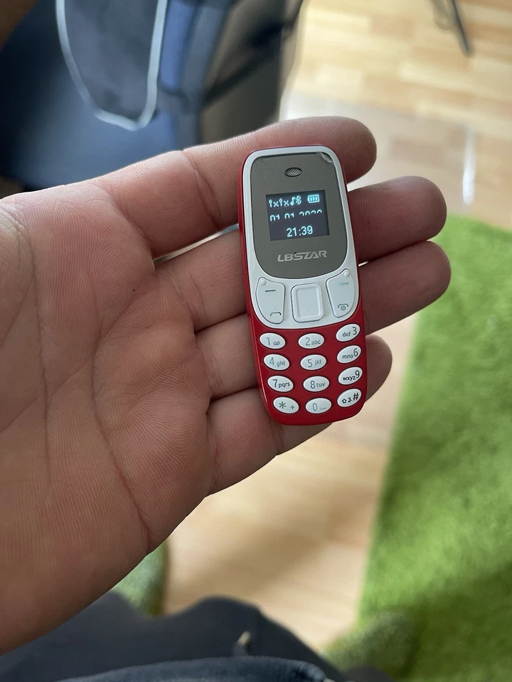 Mini teléfono BM10 NUEVO Foto 2 de 2