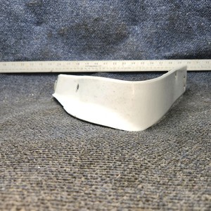 0720615-2 | Cessna 182G | Wing to Fuselage Fairing Assembly RH