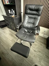 KINNLS Vane Massage Office Chair Black Condition 10/10 Leather