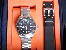 Spinnaker Spence Black - 300m Stainless Steel 40mm Automatic Diver Watch