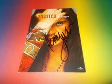 Juanes - La Camisa Negra signed autograph on autograph card
