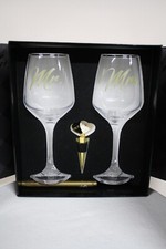 LUXLOVE Mr & Mrs Wine Glasses Set Wedding Engagement Gifts Pen Cork Stopper