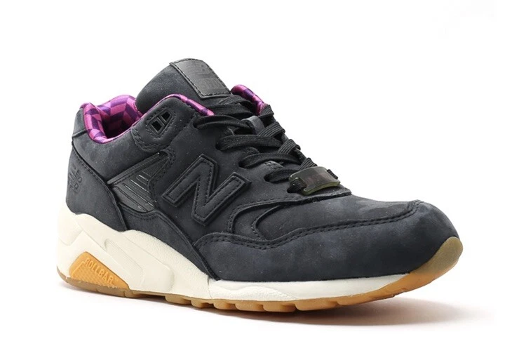 Stussy x mad HECTIC x Undefeated x New Balance MT580 S.M.U. for