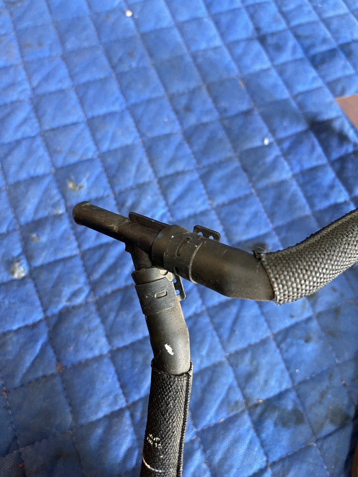 Audi R8 2012 Coolant pipe P/N 420121439