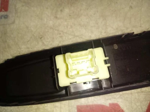 Mando Elevalunas Delantero Derecho para RENAULT CLIO IV Dynamique 2017 5465720 - Imagen 3 de 9