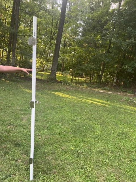 Wood Door with Glass Middle, hingers, and door knob, 100$ OBO - Image 3 of 4