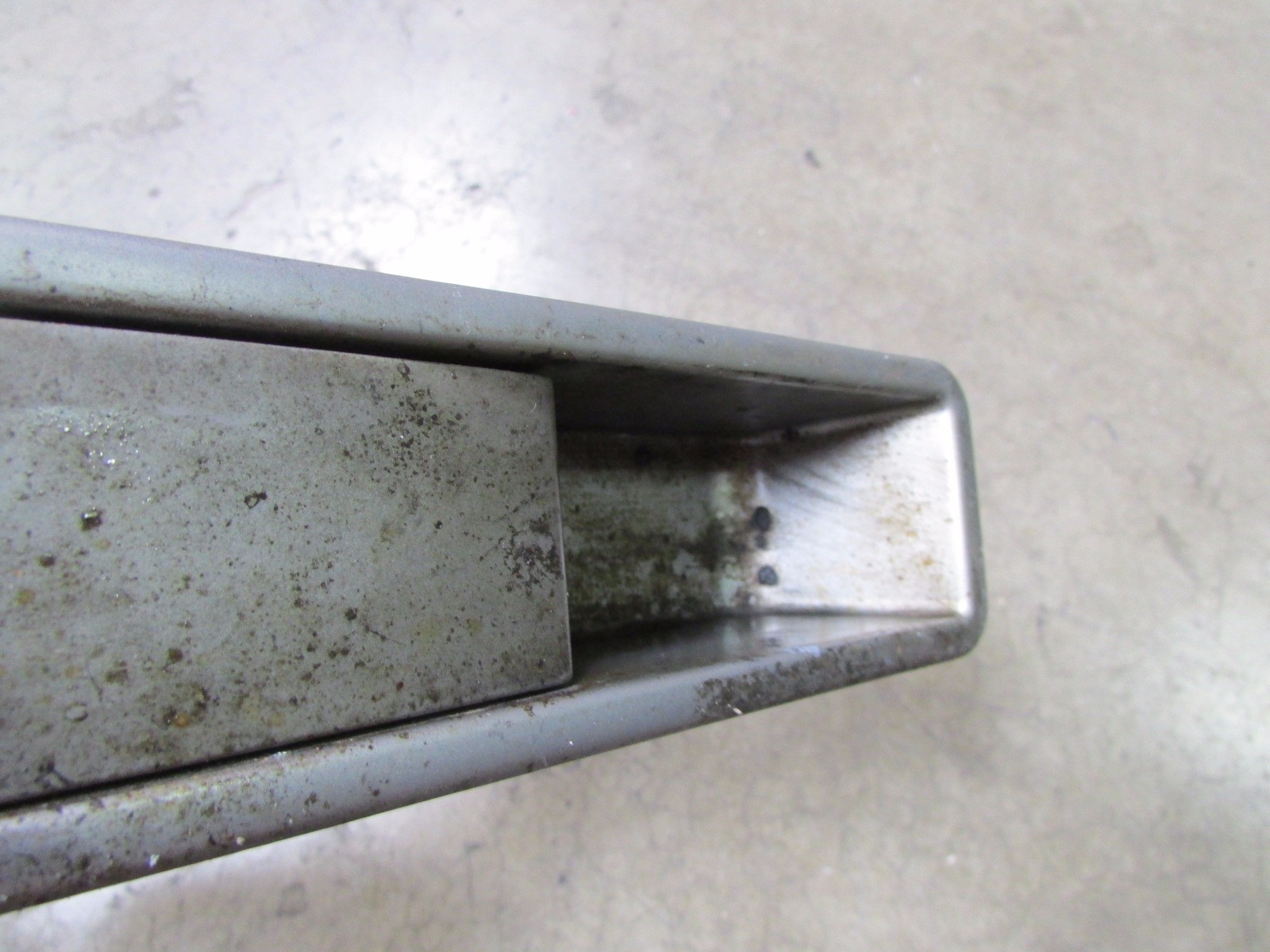 Ferrari 599 GTB, LH, Interior Door Handle, Used, Damaged, P/N 68559500