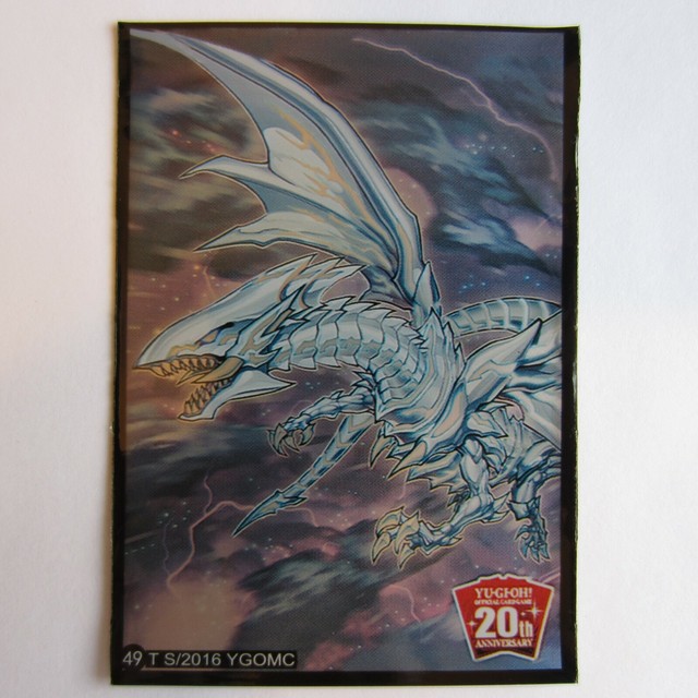 50 Yugioh Size Card Sleeves 62x89mm Blue Eyes Alternative White 
