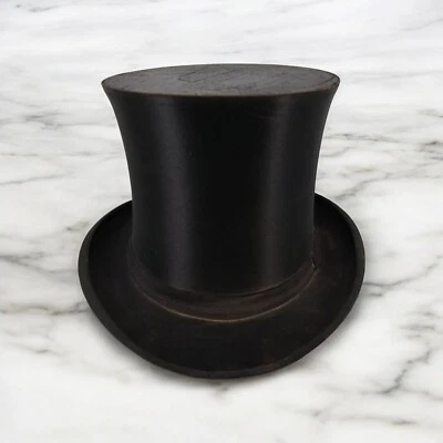 Antique French Silk Collapsible Opera Hat (Top Hat) - Gilles Desages, Montluçon - Image 1 of 4
