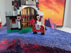LEGO Fright Knights - Night Lord's Castle (6097) - Incomplete + Extras