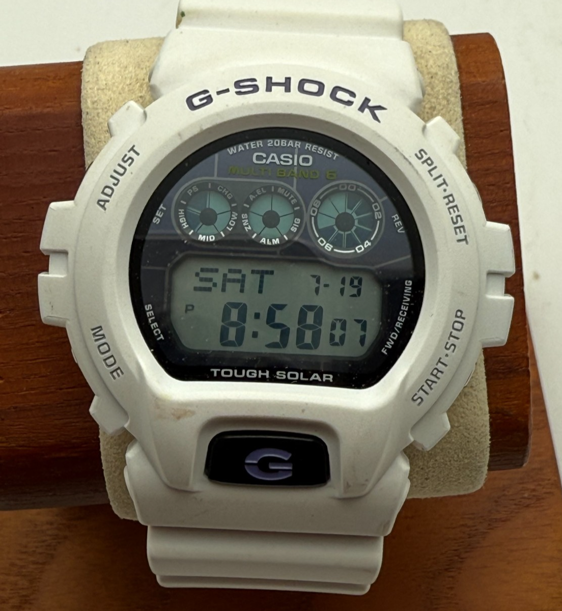CASIO G-SHOCK GW-6900A CASIO G-Shock GW-6900A White Multi-Band 6