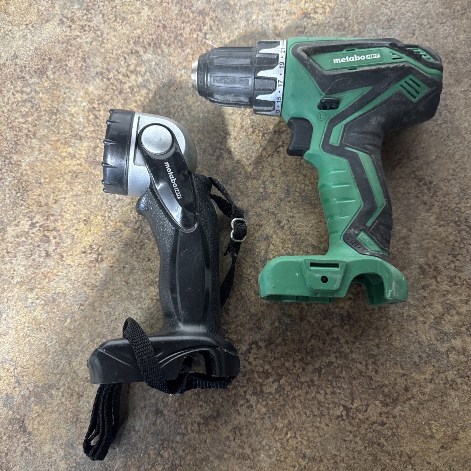 Metabo HPT 12V DS10DFL2  and flashlight Cordless Lithium-Ion
