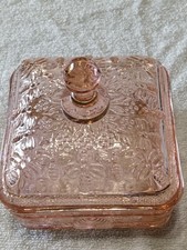 Vintage Indiana Glass Bee Box - Rose / Pink