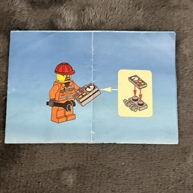 Lego City 30229 Repair Lift - Preowned, 100% Complete, with Instructions.