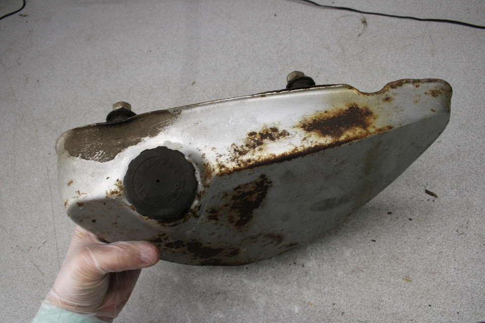 RESERVATÓRIO DO TANQUE DE ÓLEO KAWASAKI A1SS A7 1968 6795.HI - Imagem 2 de 4