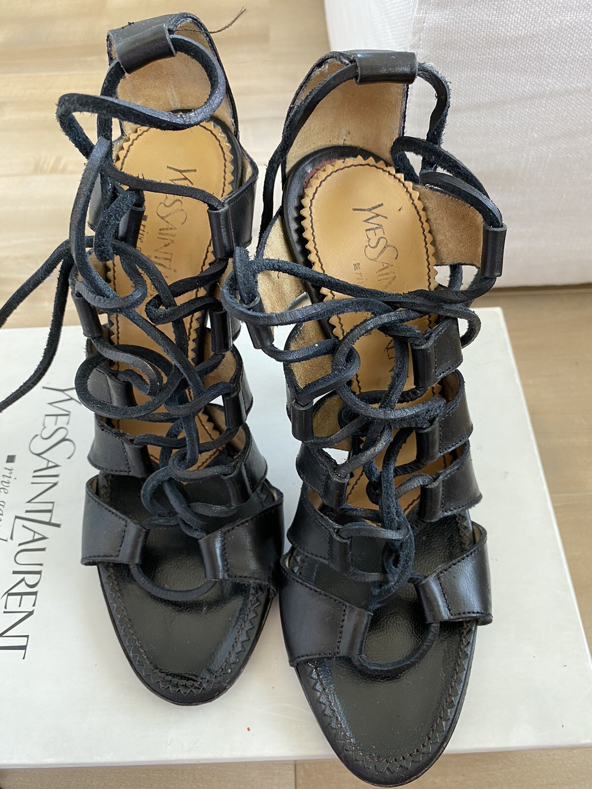Sandalo Yves Saint Laurent Rive Gauche nero cinturino 38 (US 8)