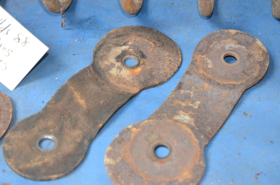 Oldsmobile 88 1949 de colección suspensión trasera muelle helicoidal soporte montaje piezas Foto 4 de 4