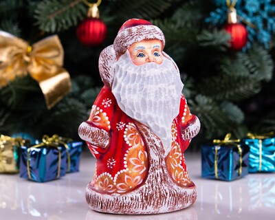 Christmas Santa Claus Figurine Decor: Magical Holiday Charm Ideas