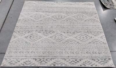 IVORY / GREY 5' X 5' Square Back Stain Rug, Reduced Price 1172715344 TUL272A-5SQ