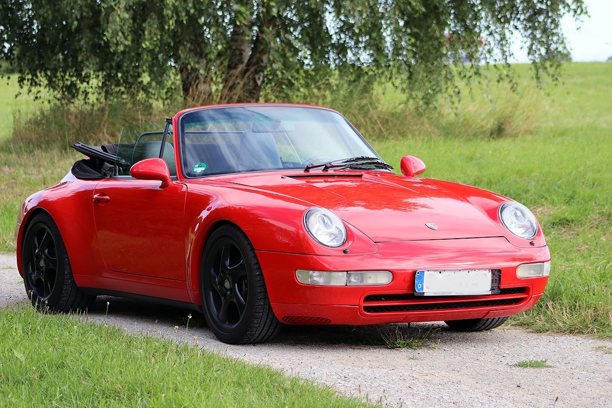 Porsche 993 Convertible. First Paint. Carfax Immaculate. WGA € 85.000.- HU/H NEW 1996