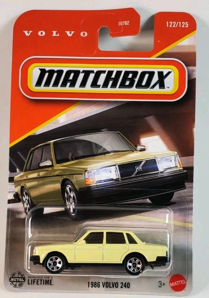 2 Car Lot Matchbox - 1986 Volvo 240  Red 2025 Yellow 2026 - Image 3 of 3