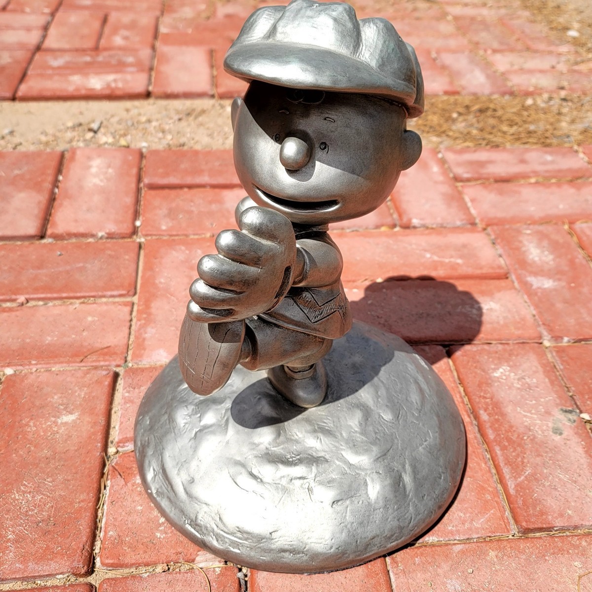 Austin Sculpture Charles Schulz Peanut's Charlie Brown First Pitch