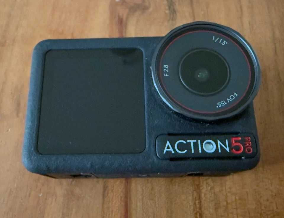 DJI Osmo Action 5 Pro Adventure Combo - Bild 3 von 4