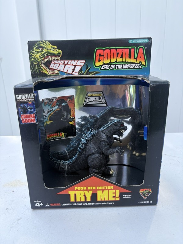 1994 Trendmasters Godzilla Terrifying Roar Action Figure Boxed w/ Bonus Card New