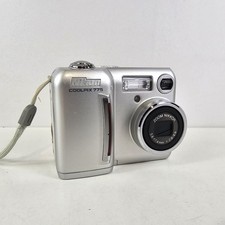 Nikon Digital Camera Coolpix 775 2.1MP, Silver - Tested Nikon Coolpix