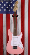 Squier Mini Stratocaster - Shell Pink