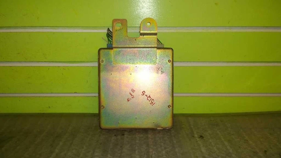 89 DODGE RAM 50 2.0L MT ECM MÓDULO DE CONTROLE ELETRÔNICO DO MOTOR FABRICANTE DE EQUIPAMENTO ORIGINAL 1512-5 - Imagem 2 de 2