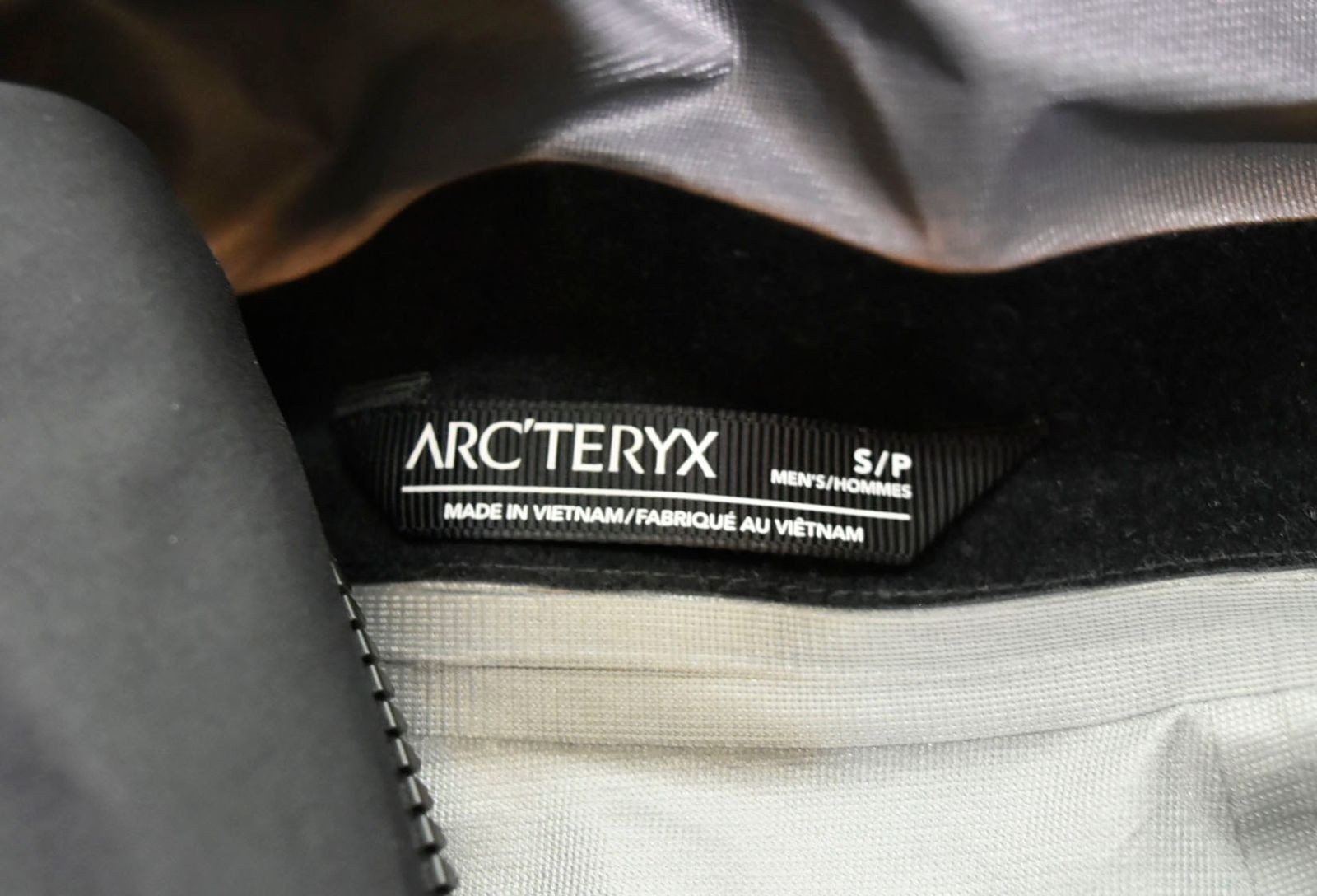 Arc'teryx Gore-Tex Ralle Jacket Black S Outdoor Waterproof Raincoat From Japan thumbnail 5