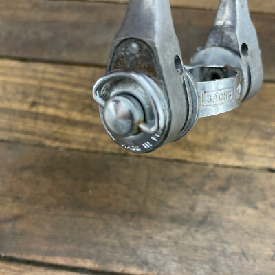 1095635_7 1095635_7