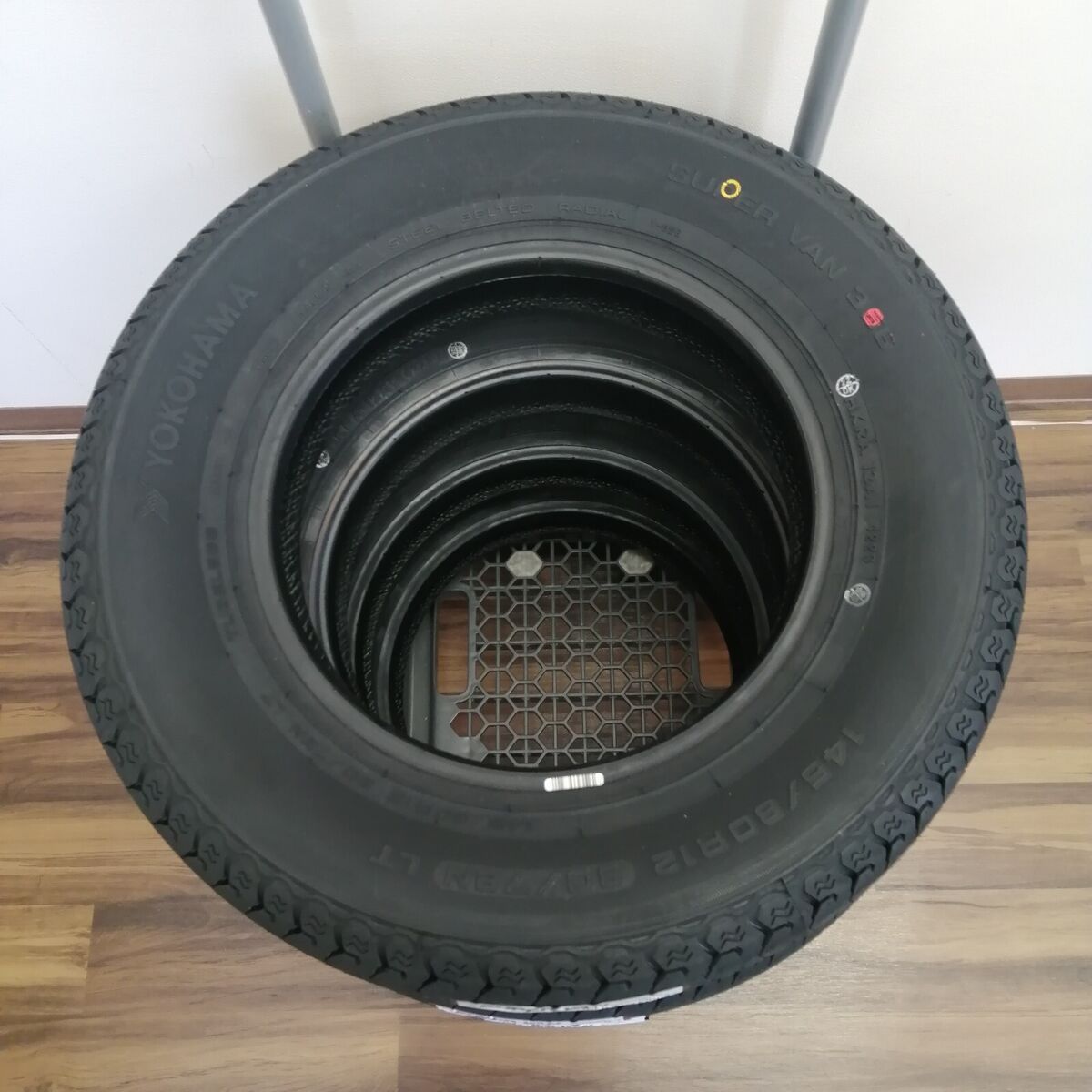 YOKOHAMA SUPER VAN Y356 145/80R12 80/78 145R12 6PR Set of 4 YOKOHAMA SUPER VAN Y356 145/80R12 80/78 145R12 6PR Set of 4