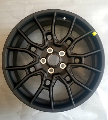 Genuine Toyota Camry & Avalon TRD 19