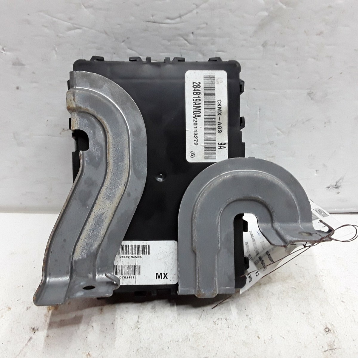 14 15 Nissan Sentra body control module BCM keyless ignition